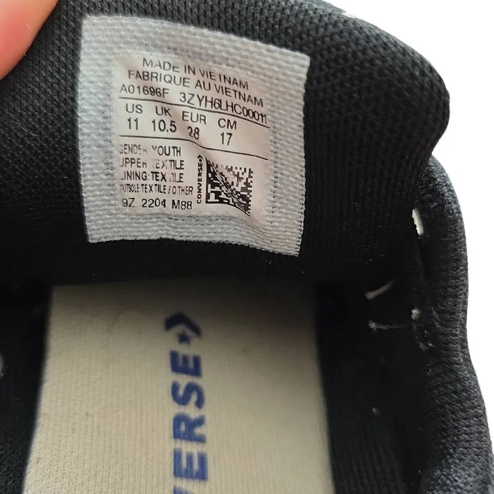 Converse All Stars Kids Size 11 Black White Lo Top Slip On Sneakers